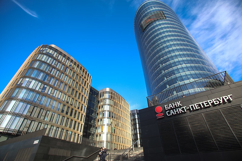 ipoteka-v-sankt-peterburge-obzor-predlozhenij-banka-sankt-peterburg